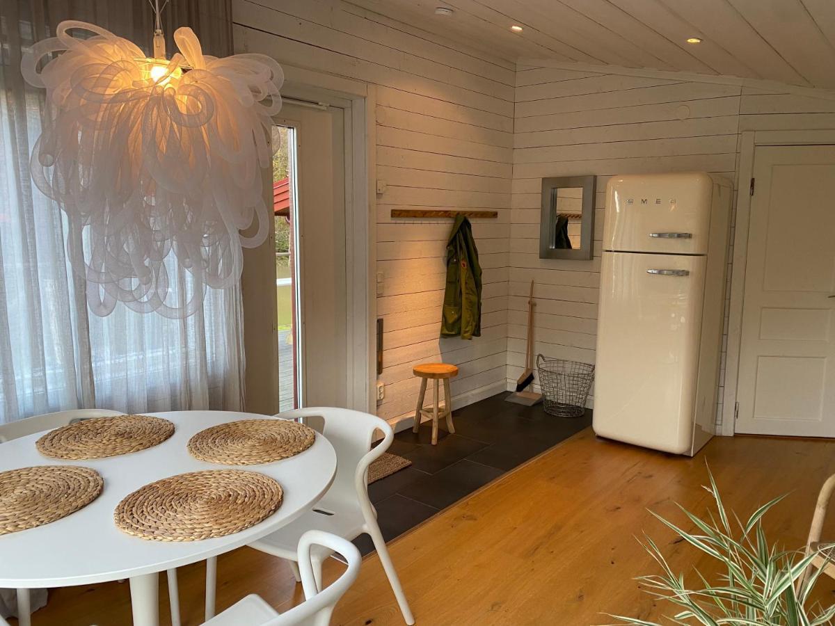 Peaceful And Scandinavian-Style Guesthouse With Scenic Nature And Seaview In High Coast Domsjo Exterior foto